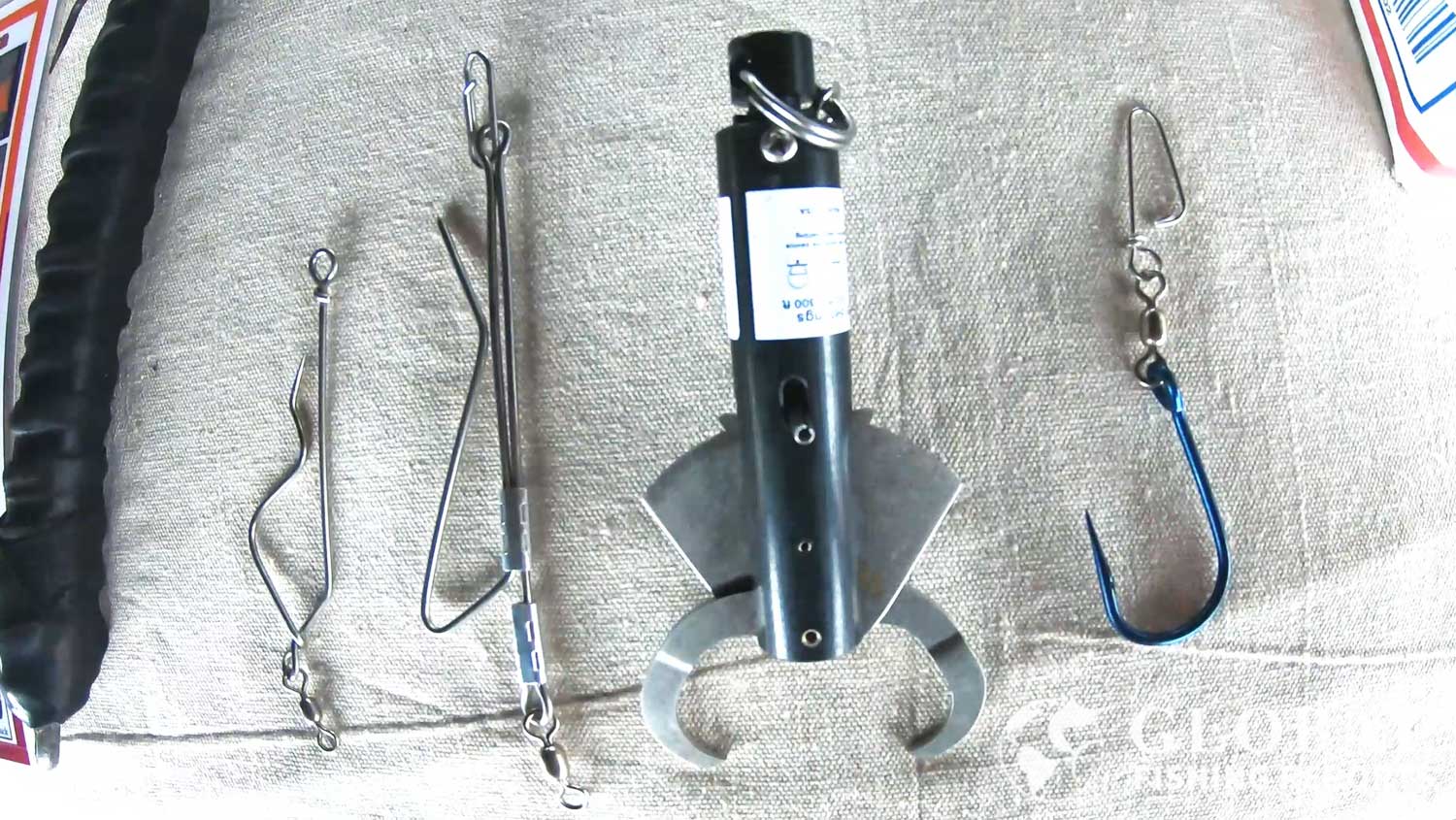 Types of fish descenders and rockfish release devices